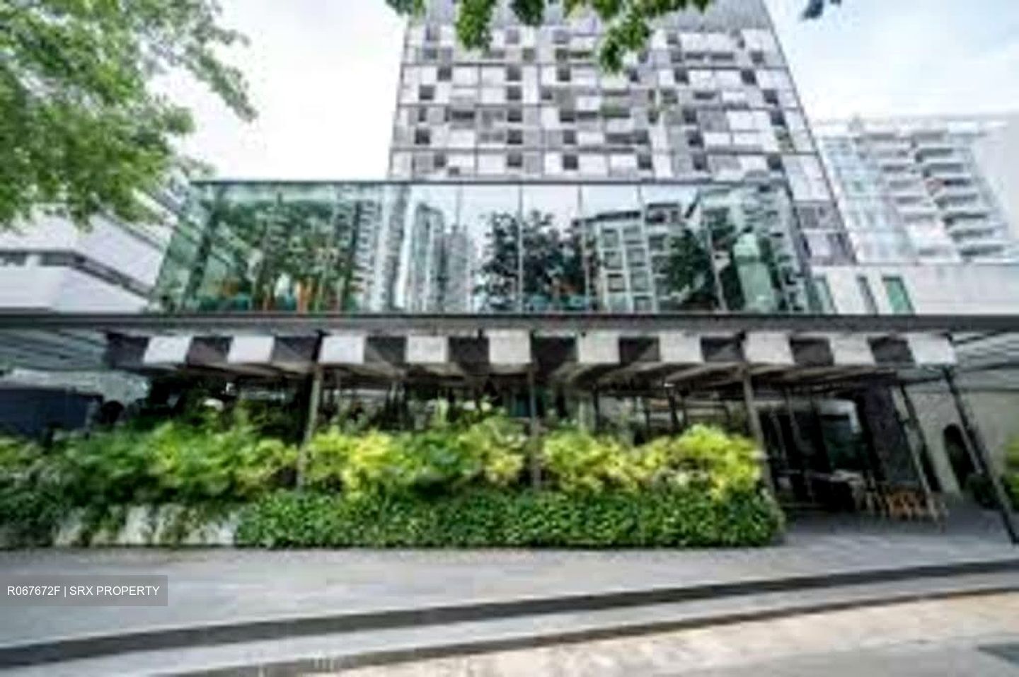 Aig Building (D9), Retail #557827511